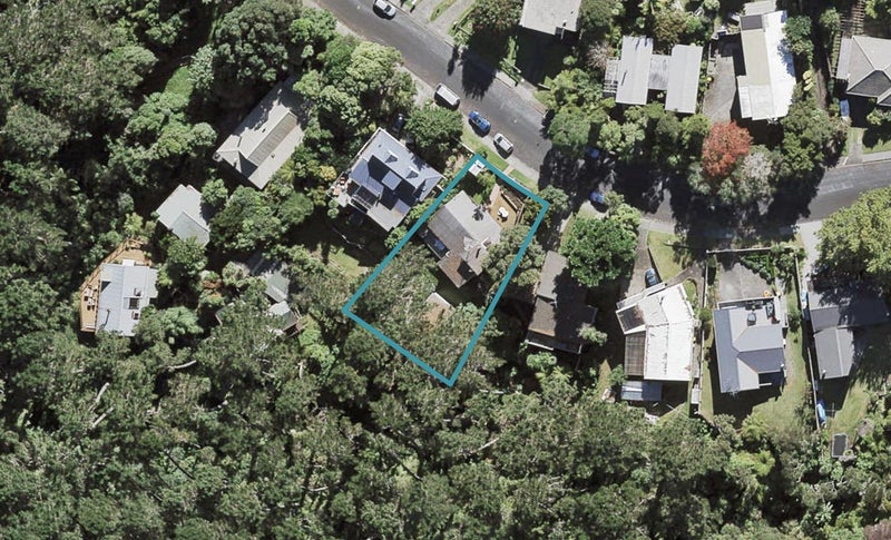 24 Rosecamp Road, Beach Haven, Auckland - Carousel 1