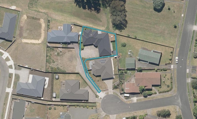 4 Attrill Place, Tawhero, Whanganui - Carousel 1