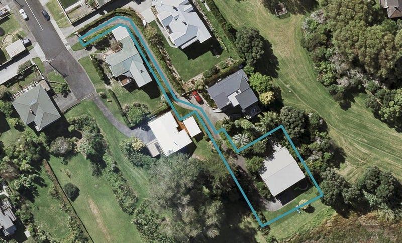 16A Birkley Road, Bayswater, Auckland - Carousel 1