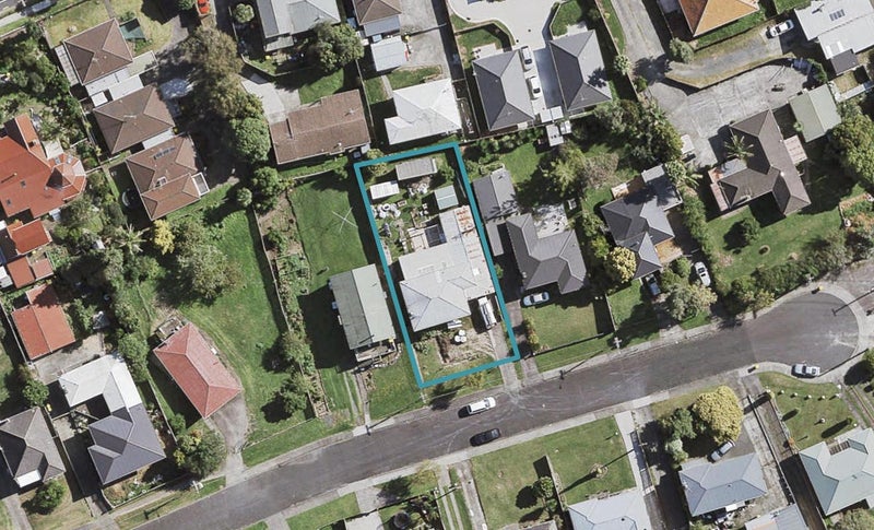 14 Hyde Street, Manurewa East, Auckland - Carousel 1