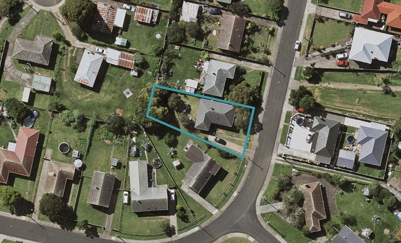 51 Franklyne Road, Otara, Auckland - Carousel 1