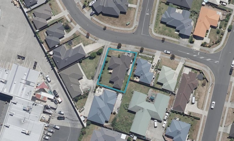 7 Shrule Place, Huntington, Hamilton - Carousel 1