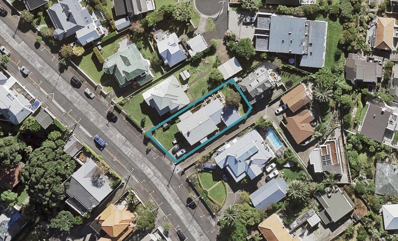 101 Queen Street, Northcote Point, Auckland - Carousel 1