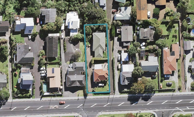 2/163 Mokoia Road, Birkenhead, Auckland - Carousel 1