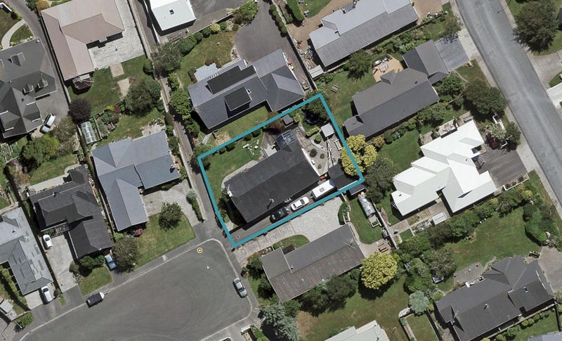 8 McLeod Court, Rosedale, Invercargill - Carousel 1