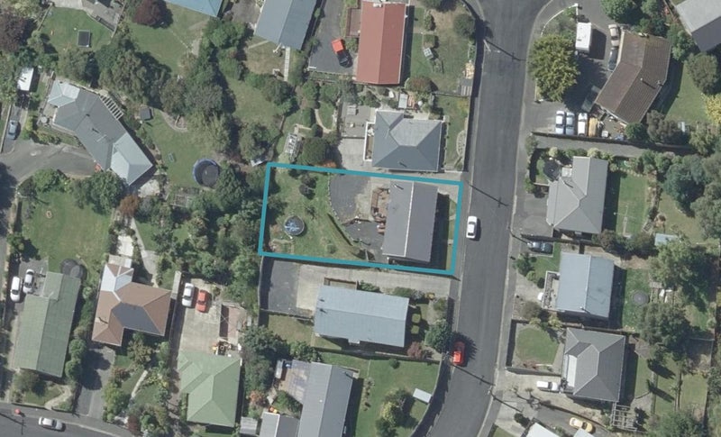 49 Roy Crescent, Concord, Dunedin - Carousel 1