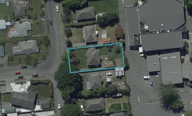 12 Ballantyne Avenue, Upper Riccarton, Christchurch - Carousel 1