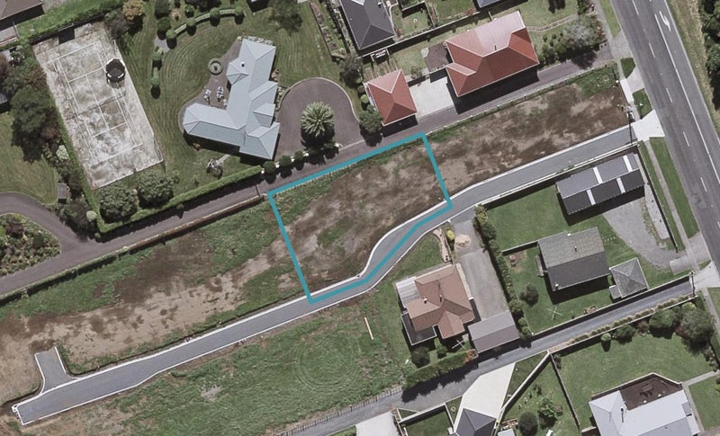 4 Terli Way, Glen Avon, New Plymouth - Carousel 1