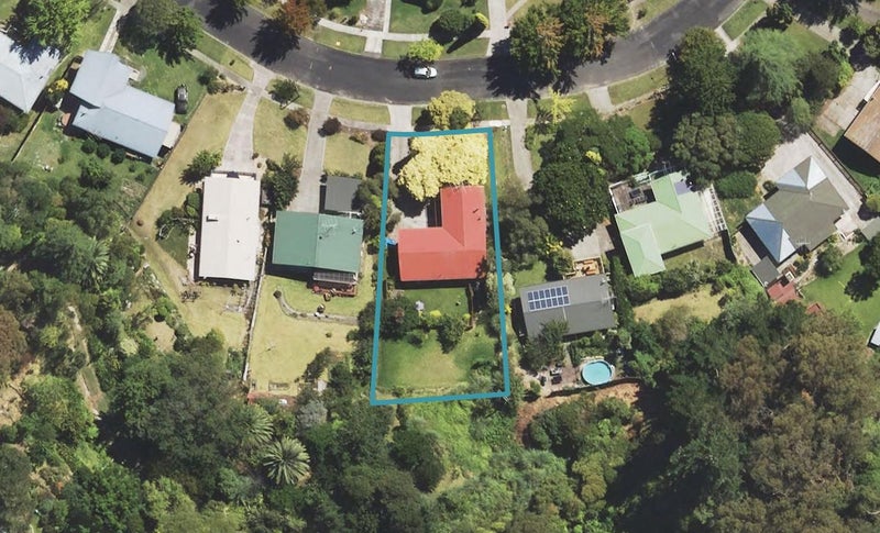 21 Seddon Crescent, Whataupoko, Gisborne - Carousel 1