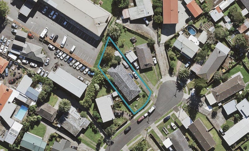 2/20 Lynette Place, Māngere, Auckland - Carousel 1