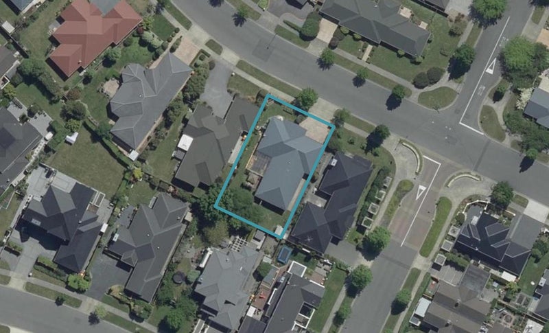 85 Beechwood Drive, Northwood, Christchurch - Carousel 1
