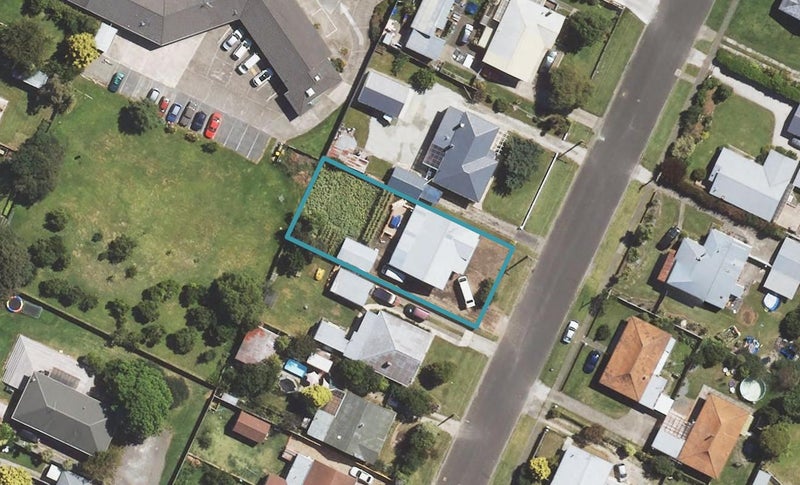 23 Albert Street, Te Hapara, Gisborne - Carousel 1