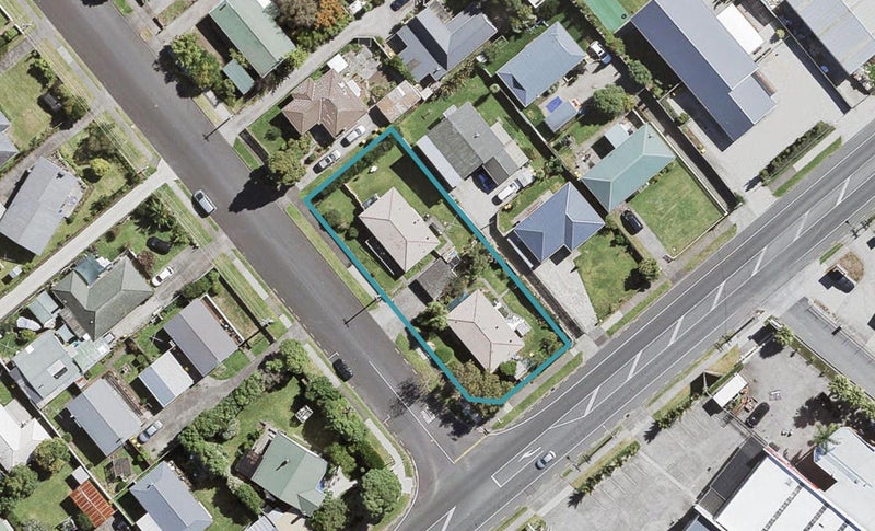 3 Garelja Road, Henderson, Auckland - Carousel 1