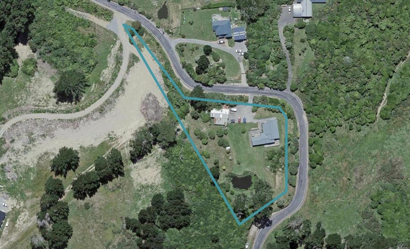 223 Horokiwi Road, Horokiwi, Wellington - Carousel 1