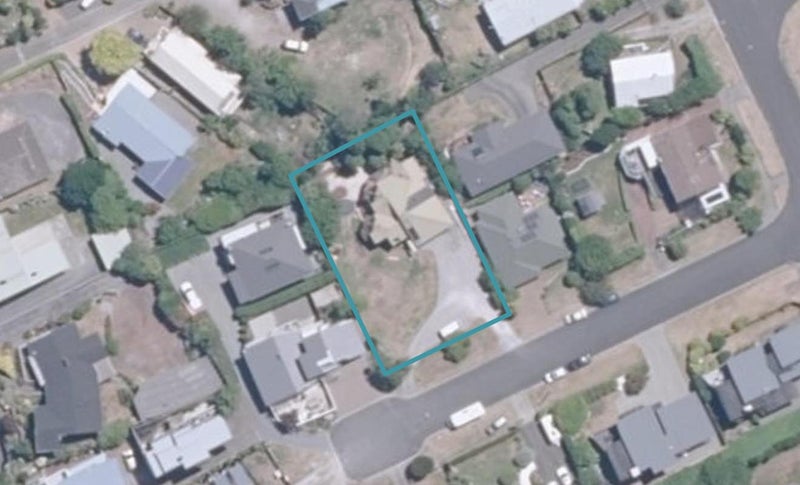 2/5 Muritai Street, Hilltop, Taupō - Carousel 1