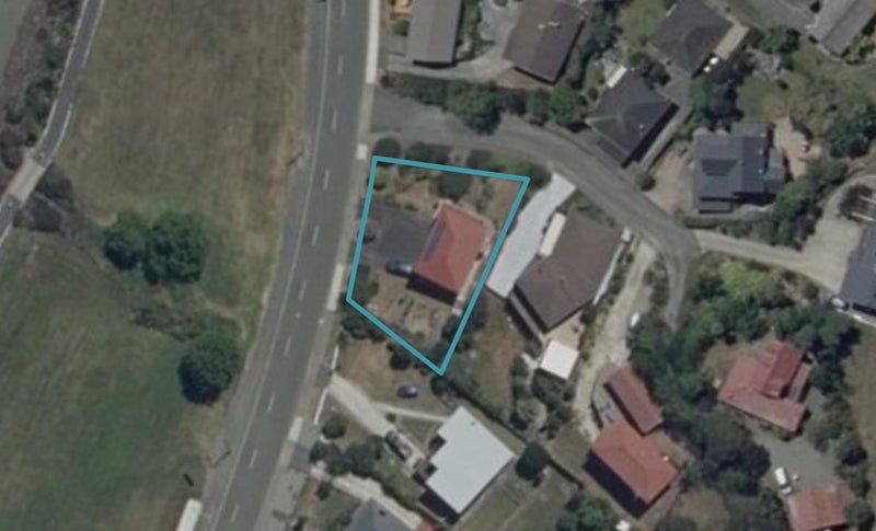 690 Atawhai Crescent, Atawhai, Nelson - Carousel 1
