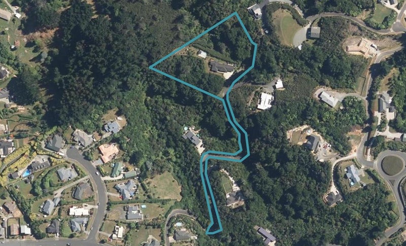 33 Mount Marua Drive, Timberlea, Upper Hutt - Carousel 1