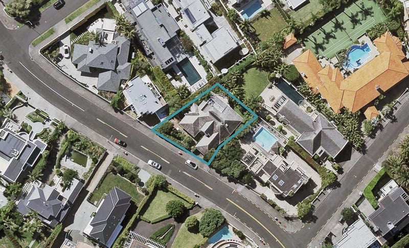 7 Paritai Drive, Orakei, Auckland - Carousel 1