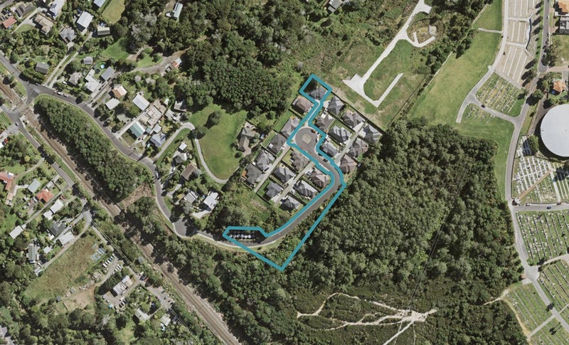 115 Rangeview Road, Sunnyvale, Auckland - Carousel 1