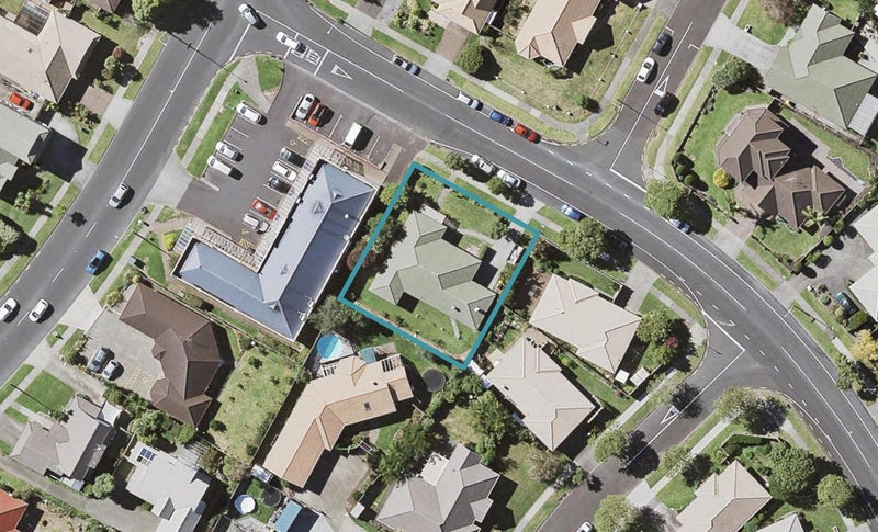 60 Kilimanjaro Drive, Northpark, Auckland - Carousel 1
