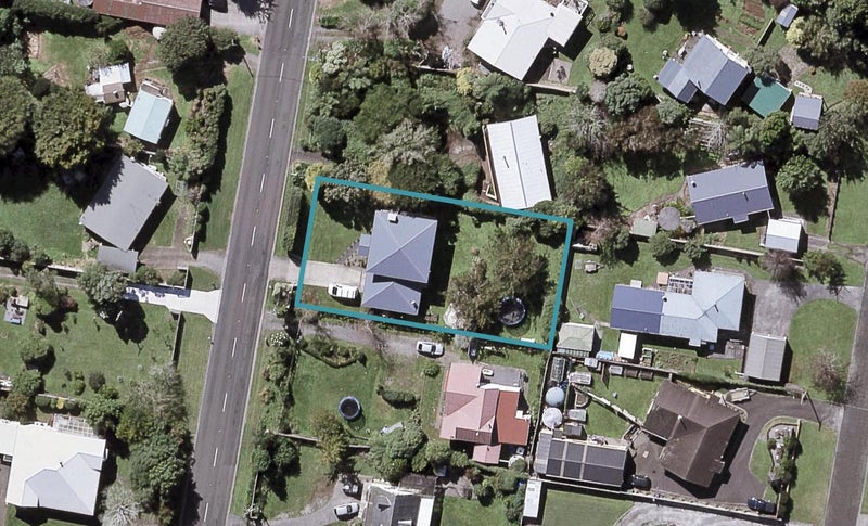 1255 Egmont Road, Egmont Village, New Plymouth - Carousel 1