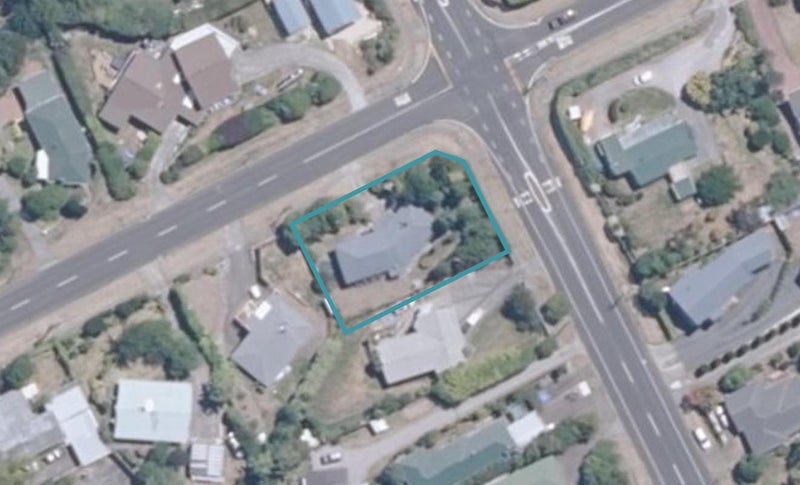101 Gillies Avenue, Taupo - Carousel 1