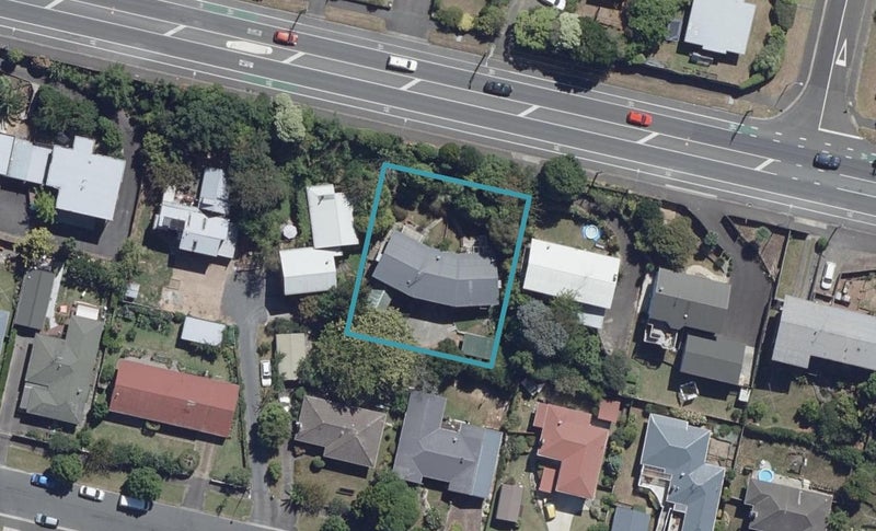 74A Cambridge Road, Hillcrest, Hamilton - Carousel 1