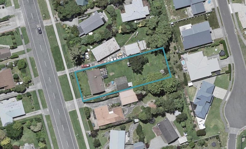69 Elizabeth Street, Waikanae - Carousel 1