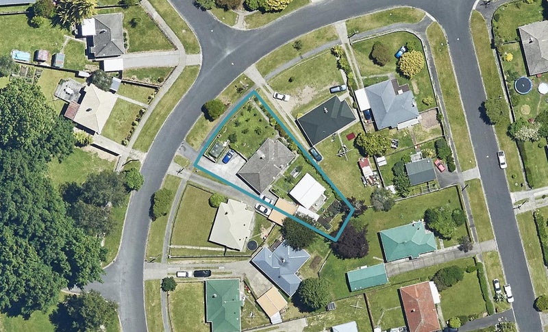 20 Manuka Crescent, Hillcrest, Rotorua - Carousel 1