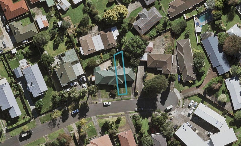 24D Grande Vue Road, Papatoetoe, Auckland - Carousel 1