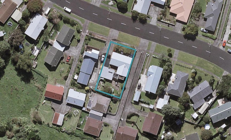 87 Riversdale Drive, Merrilands, New Plymouth - Carousel 1
