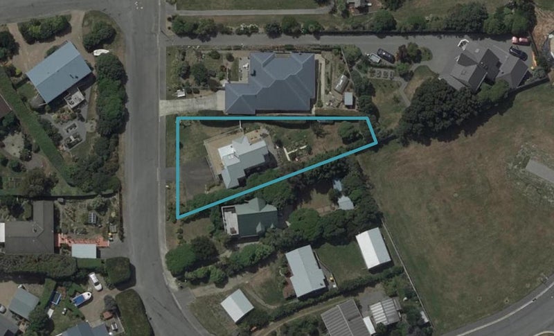 19 James Drive, Diamond Harbour, Lyttelton - Carousel 1