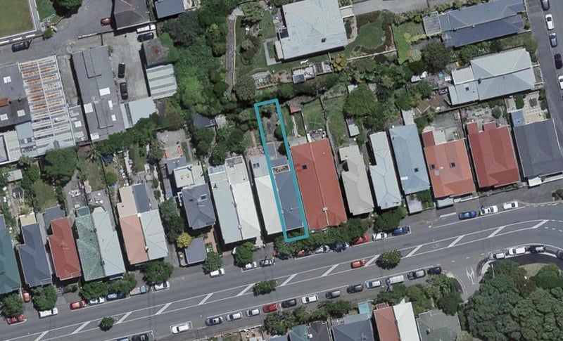 33 Roy Street, Newtown, Wellington - Carousel 1