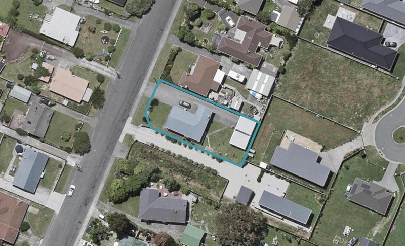 14 Freemans Road, Otaki - Carousel 1