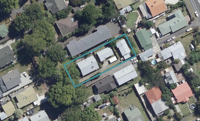 12 Kitchener Street, Claudelands, Hamilton - Carousel 1