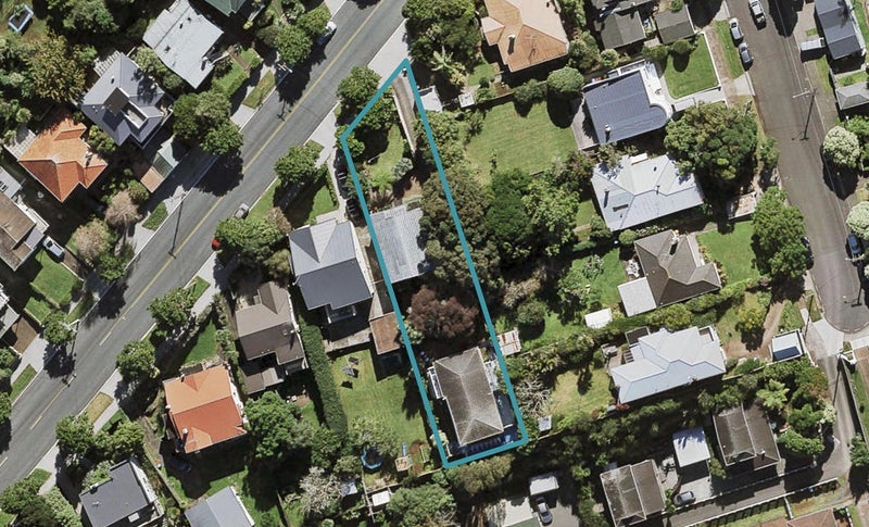 1/12 Mount Royal Avenue, Mount Albert, Auckland - Carousel 1