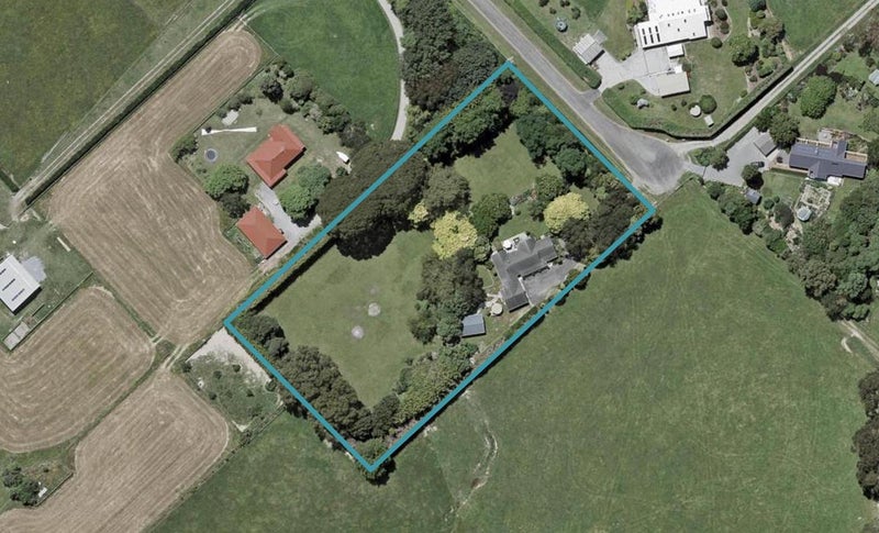 48 Best Road, Te Horo - Carousel 1