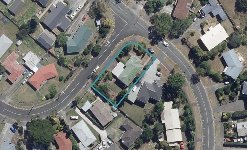 15 Helena Road, Hillcrest, Hamilton - Carousel 1