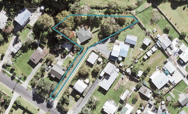 15 Bays Road, Ōrere Point - Carousel 1