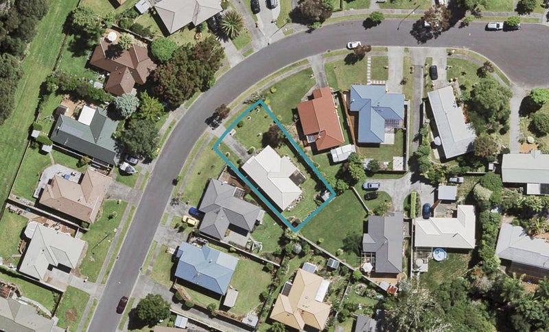 31 Waimoko Glen, Swanson, Auckland - Carousel 1