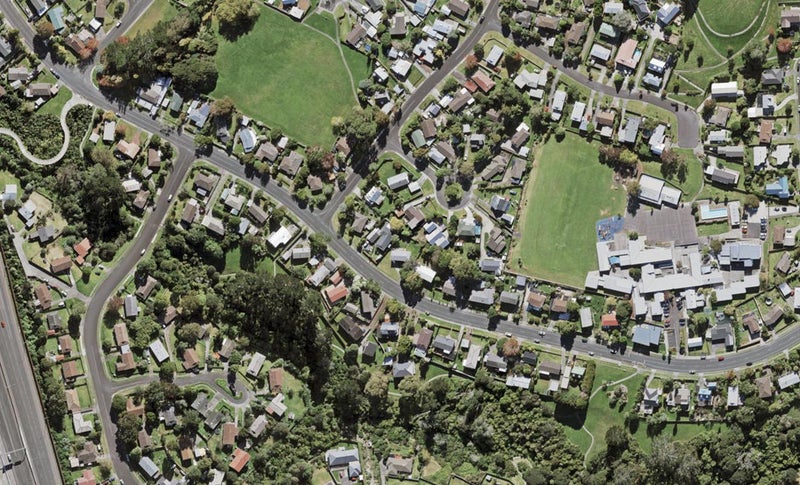 56C Oreil Avenue, West Harbour, Auckland - Carousel 1