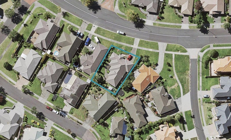 96 Moyrus Crescent, East Tamaki Heights, Auckland - Carousel 1
