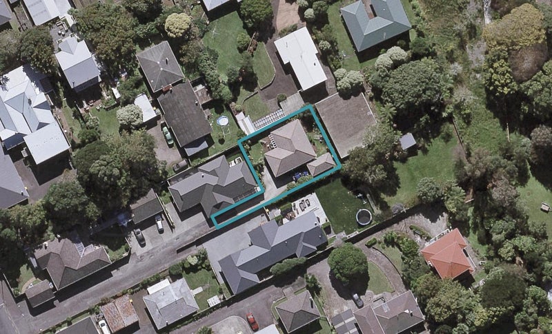 41A Mangorei Road, Strandon, New Plymouth - Carousel 1