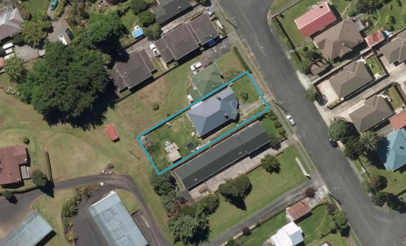 15 Kauika Road, Avenues, Whangarei - Carousel 1