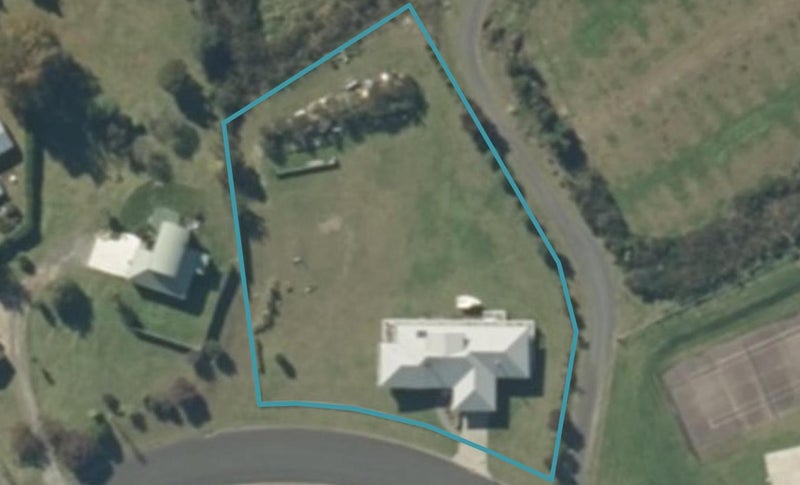 24 Parekaawa Drive, Turangi - Carousel 1