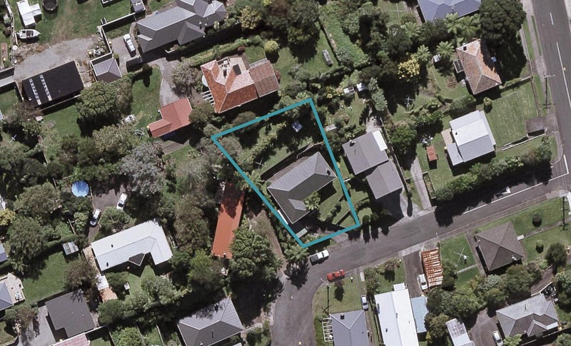 4 Taunton Place, Lynmouth, New Plymouth - Carousel 1