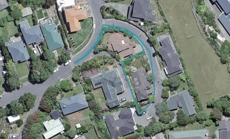 28 Blakey Avenue, Karori, Wellington - Carousel 1
