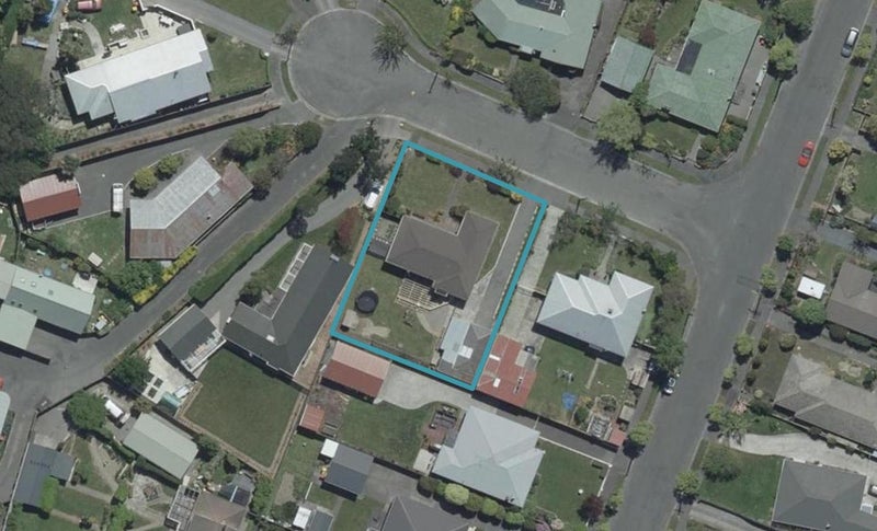3 Cherry Place, Casebrook, Christchurch - Carousel 1