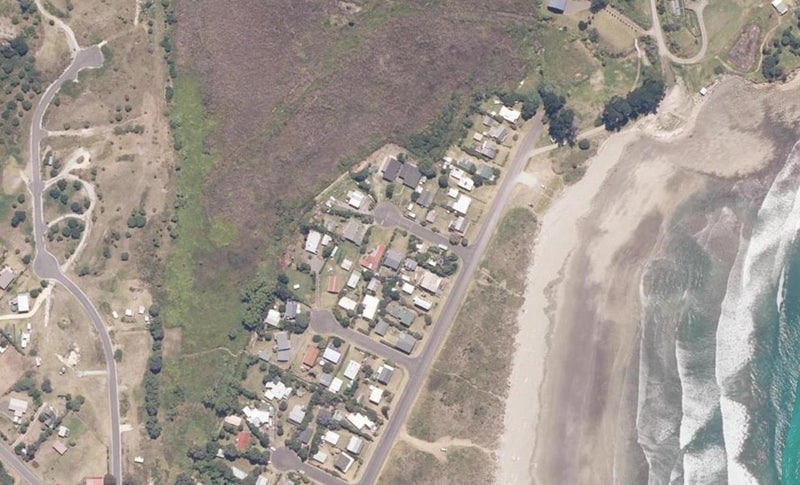 2 Rhona Place, Mahia, Māhia - Carousel 1