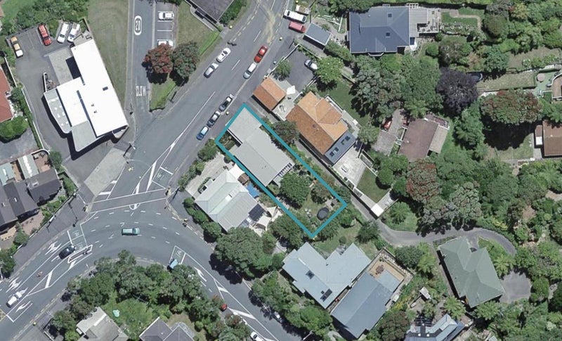79 Old Karori Road, Karori, Wellington - Carousel 1